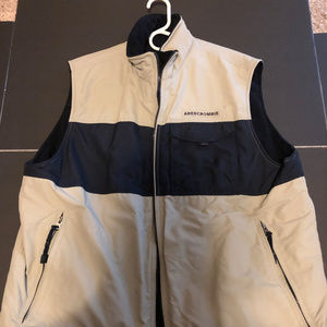 Cream Abercrombie & Fitch Reversible Vest Size XL